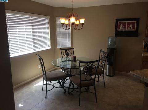 4101 E Cambridge Ave, Visalia, CA 93292 photo 4