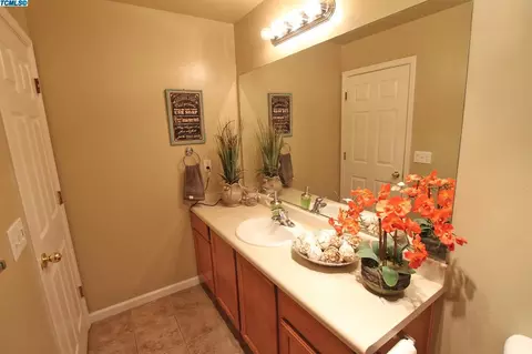 4303 E Oak Ave, Visalia, CA 93292 photo 22