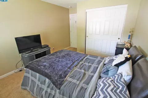 4303 E Oak Ave, Visalia, CA 93292 photo 14