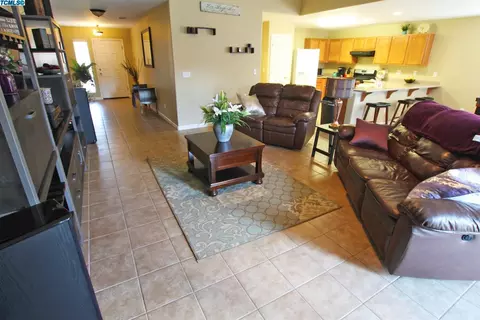 4303 E Oak Ave, Visalia, CA 93292 photo 30