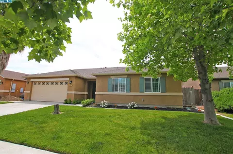 4303 E Oak Ave, Visalia, CA 93292 photo 2