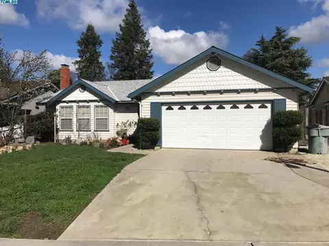 1418 E Prospect Ave, Visalia, CA 93292 photo 1