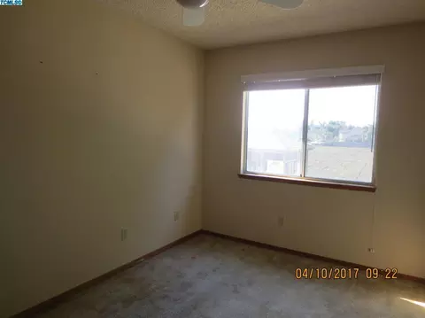 1431 E Ferguson Ct, Visalia, CA 93292 photo 9