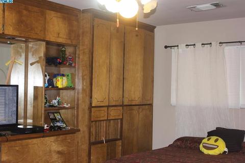 1991 Sierra Ave, Clovis, CA 93611 photo 8