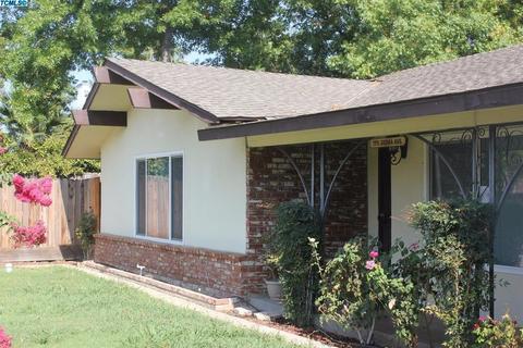 1991 Sierra Ave, Clovis, CA 93611 photo 1