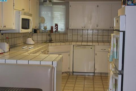 1991 Sierra Ave, Clovis, CA 93611 photo 3