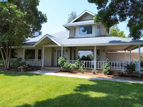 171 S Cornucopia Rd, Exeter, CA 93221 photo 3