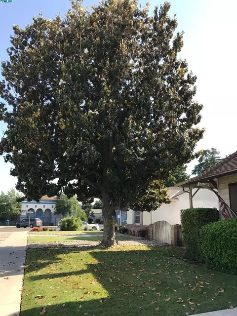 206 Dolores Ave, Exeter, CA 93221 photo 2