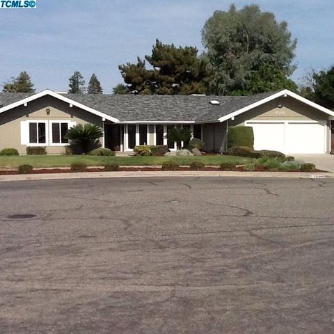 3531 S Willis Ct, Visalia, CA 93277 photo 1