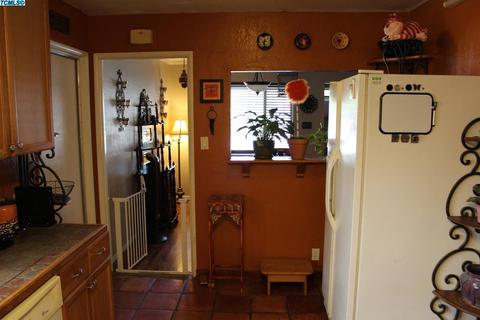 908 E Cypress Ave, Visalia, CA 93292 photo 10