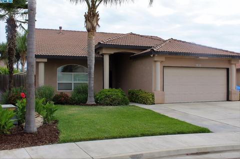 1232 E Copper Ct, Visalia, CA 93292 photo 1