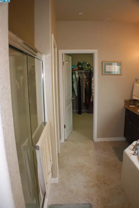 888 Legend Dr, Lemoore, CA 93245 photo 17