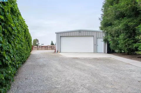3421 E Cross Ave, Tulare, CA 93274 photo 63