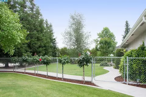 3421 E Cross Ave, Tulare, CA 93274 photo 60