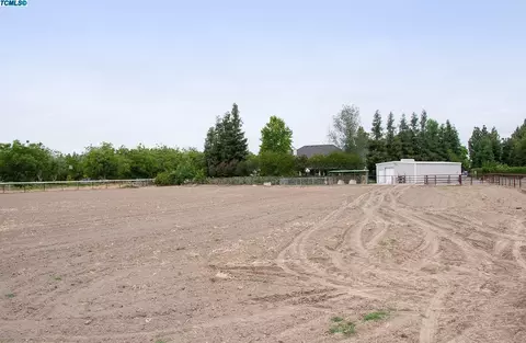 3421 E Cross Ave, Tulare, CA 93274 photo 61