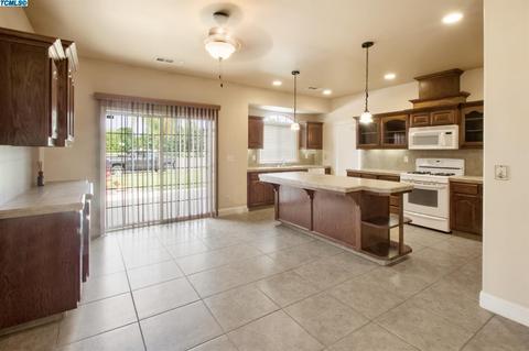 812 Park Place Dr, Exeter, CA 93221 photo 9