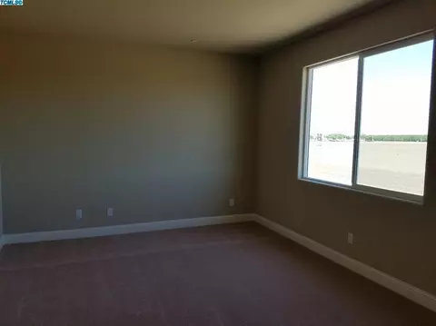 1322 Brightside, Tulare, CA 93274 photo 7
