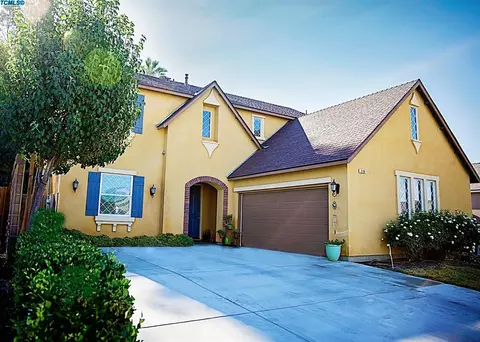 596 Cantera Ave, Lemoore, CA 93245 photo 3