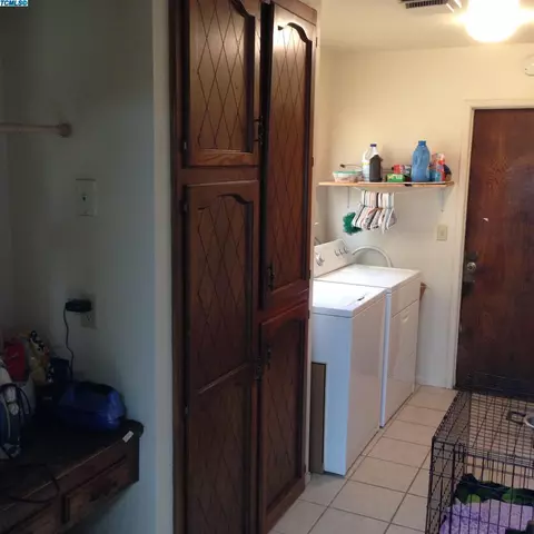 1807 E Hillcrest Dr, Visalia, CA 93292 photo 11