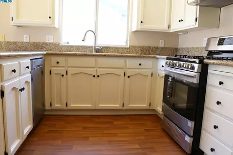 1457 Mary Ct, Exeter, CA 93221 photo 9
