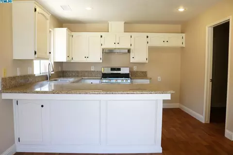 1457 Mary Ct, Exeter, CA 93221 photo 7