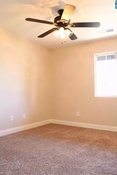 1457 Mary Ct, Exeter, CA 93221 photo 11