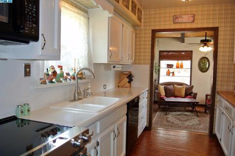 708 E Chestnut St, Exeter, CA 93221 photo 21