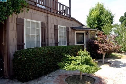 708 E Chestnut St, Exeter, CA 93221 photo 13