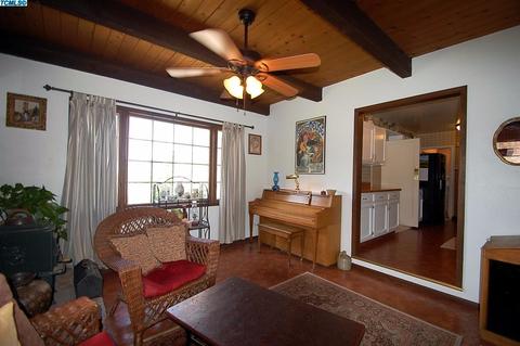 708 E Chestnut St, Exeter, CA 93221 photo 22