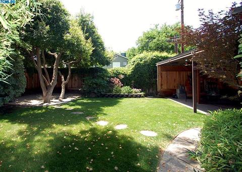 708 E Chestnut St, Exeter, CA 93221 photo 32