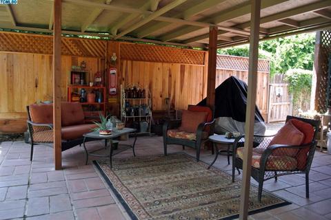 708 E Chestnut St, Exeter, CA 93221 photo 27