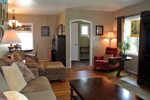 708 E Chestnut St, Exeter, CA 93221 photo 6