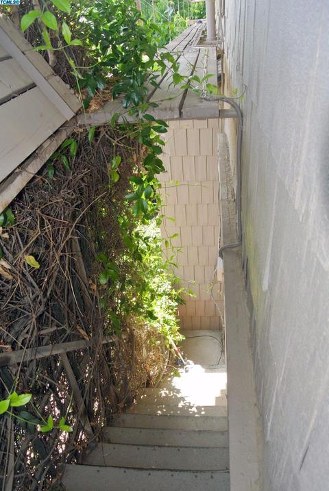 708 E Chestnut St, Exeter, CA 93221 photo 58