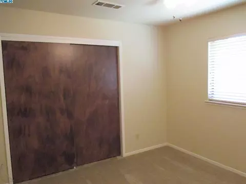 504 E Prosperity Ave, Tulare, CA 93274 photo 13