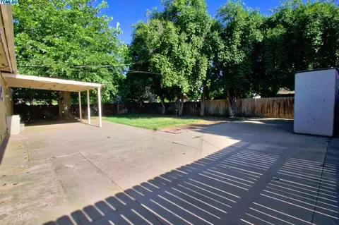 3100 E Meadow Ave, Visalia, CA 93292 photo 14