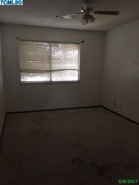 1253 Cedar Ln, Lemoore, CA 93245 photo 8