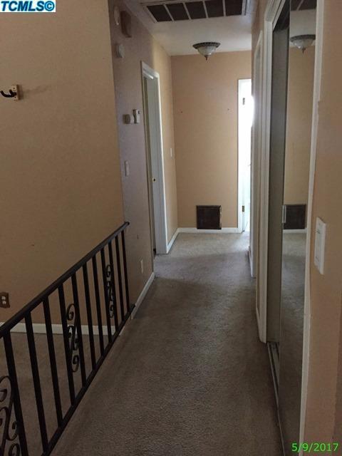 1253 Cedar Ln, Lemoore, CA 93245 photo 2