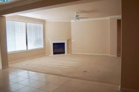 726 Oxford St, Exeter, CA 93221 photo 6