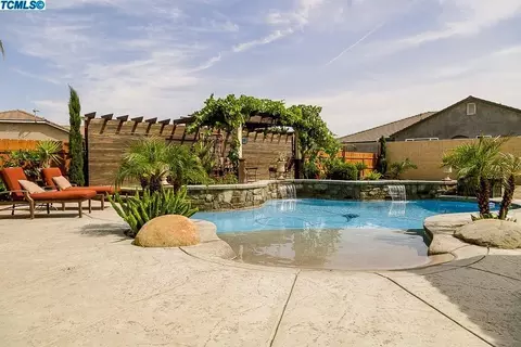 1870 Silverlake Pl, Tulare, CA 93274 photo 29