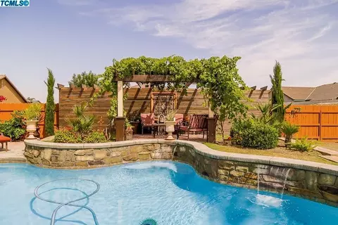 1870 Silverlake Pl, Tulare, CA 93274 photo 31