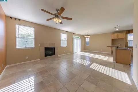134 Dairy Ave, Corcoran, CA 93212 photo 6