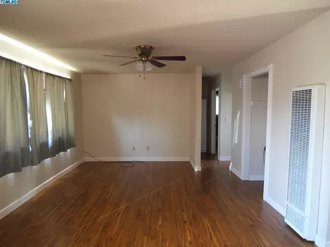 527 W Chestnut St, Exeter, CA 93221 photo 9