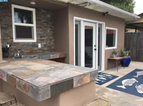 956 E Lyndale Ave, Tulare, CA 93274 photo 18
