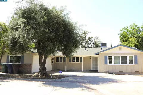159 E Prosperity Ave, Tulare, CA 93274 photo 1