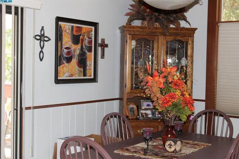 41046 Meadow Dr, Three Rivers, CA 93271 photo 8