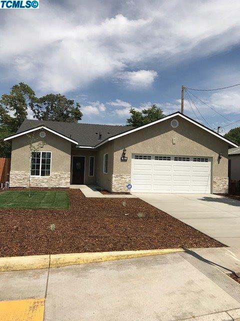 862 N E St, Tulare, CA 93274 photo 1