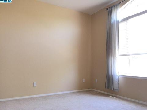 634 Avalon Dr, Lemoore, CA 93245 photo 24