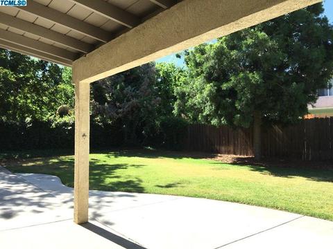 634 Avalon Dr, Lemoore, CA 93245 photo 34