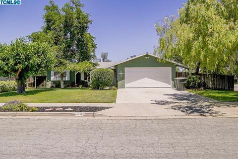 332 E Julia Way, Hanford, CA 93230 photo 1