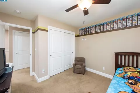456 Cantera Ave, Lemoore, CA 93245 photo 23